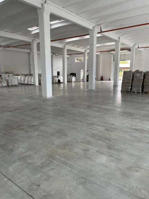 Curățare hale - Lucrările noastre 10