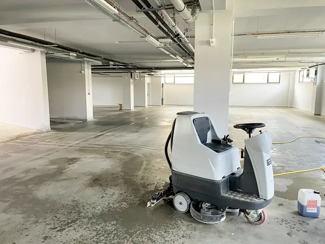 Curățare hale - Lucrările noastre 35