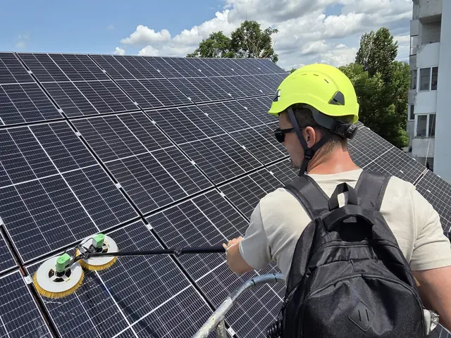 Curățare panouri solare - Lucrările noastre 31