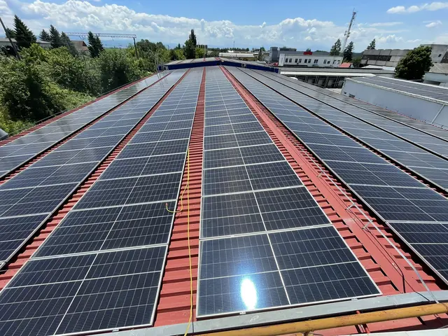 Curățare panouri solare - Lucrările noastre 35
