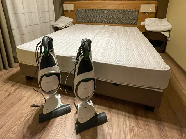 Curățare tapițerie /saltele - Lucrările noastre 44